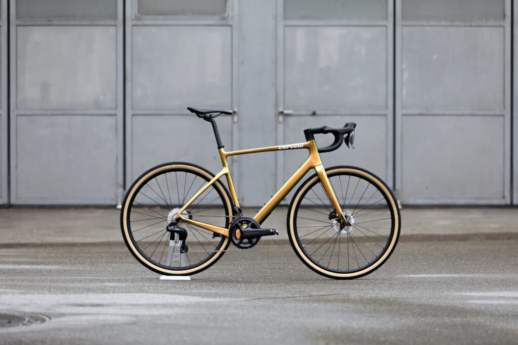 Custom Bikes aufgebaut in der Velowerkstatt in Bern, Hochwertige Rennräder, Rennvelo Bern