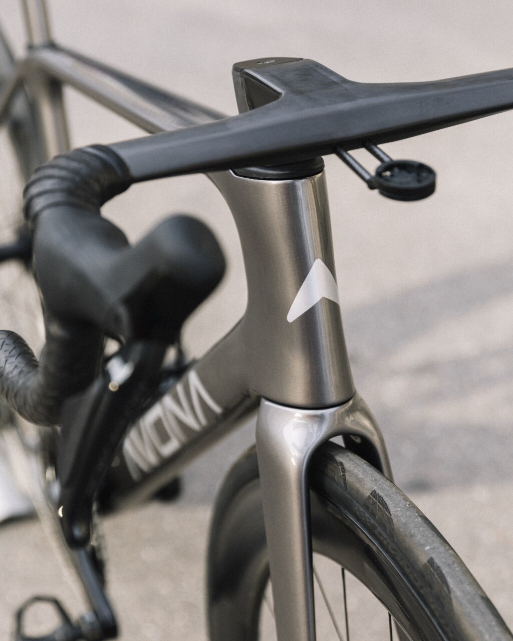 Avona Velum Rennvelo